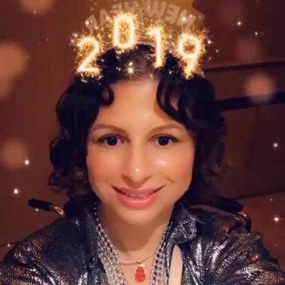 Meet your Posher, Tracie - Picture 1 of 1